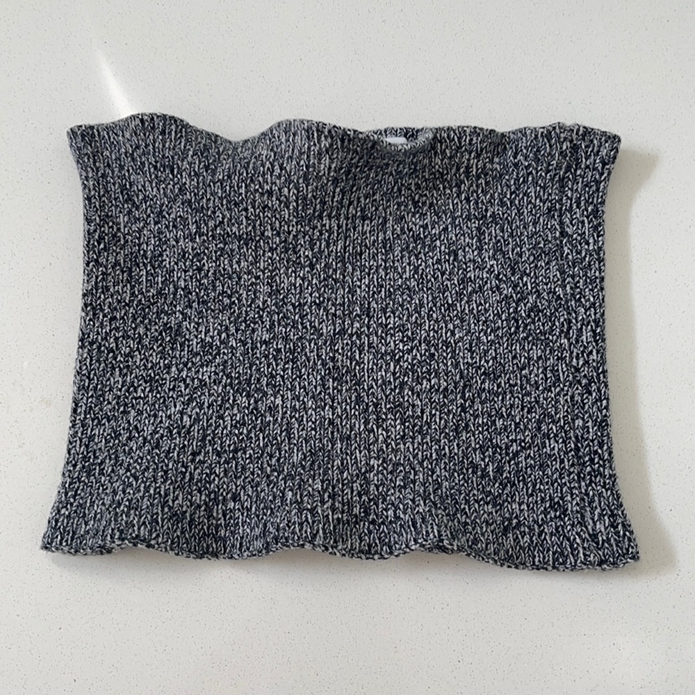Subdued tube top